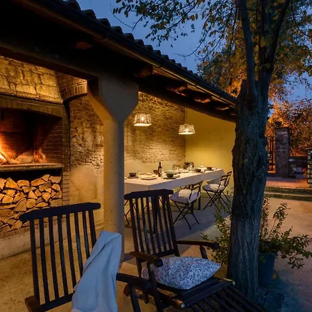 カントリーハウス Os Ormos - - *